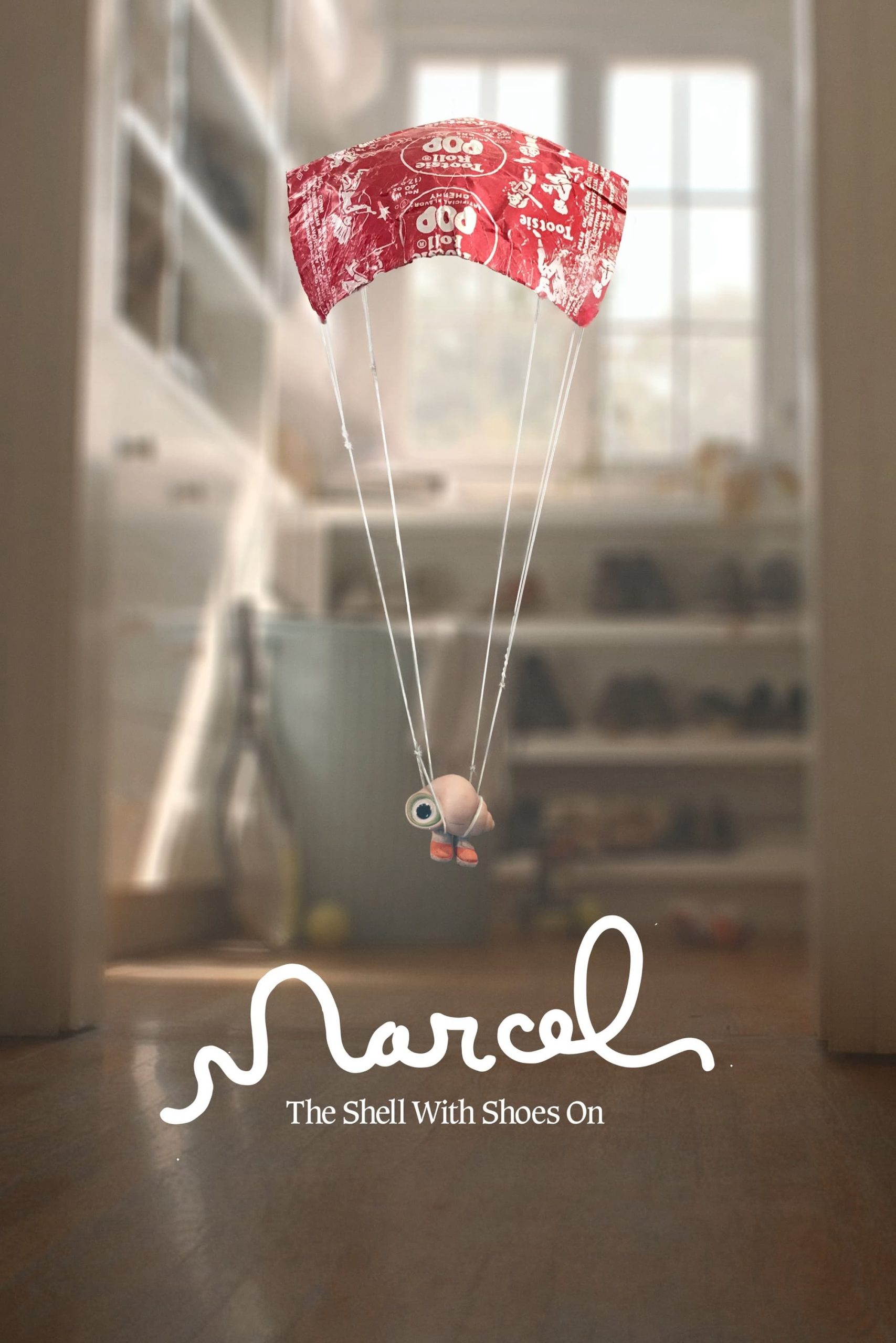 Poster phim Chú Chó Đeo Giày Marcel