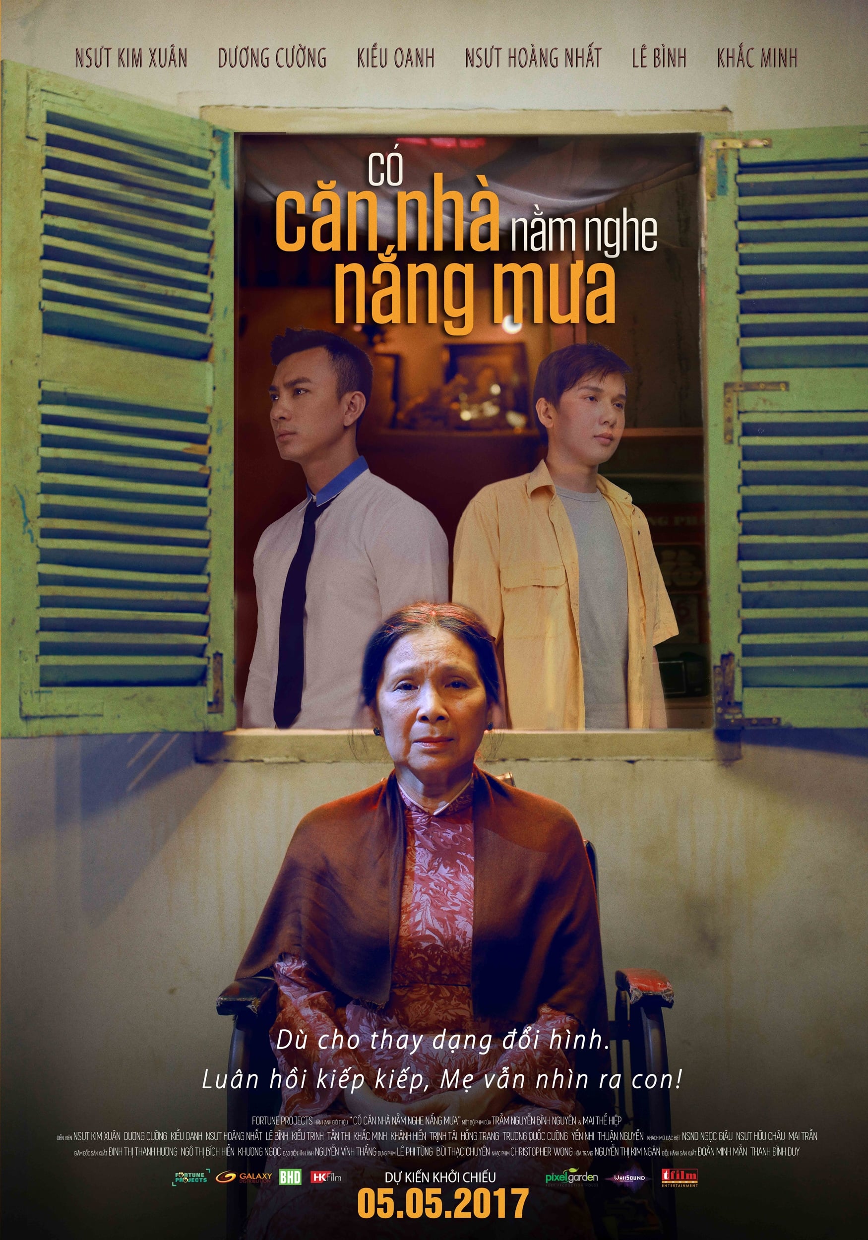 Poster phim Có căn nhà nằm nghe nắng mưa
