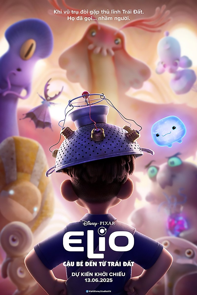 Poster phim Elio: Cậu Bé Đến Từ Trái Đất