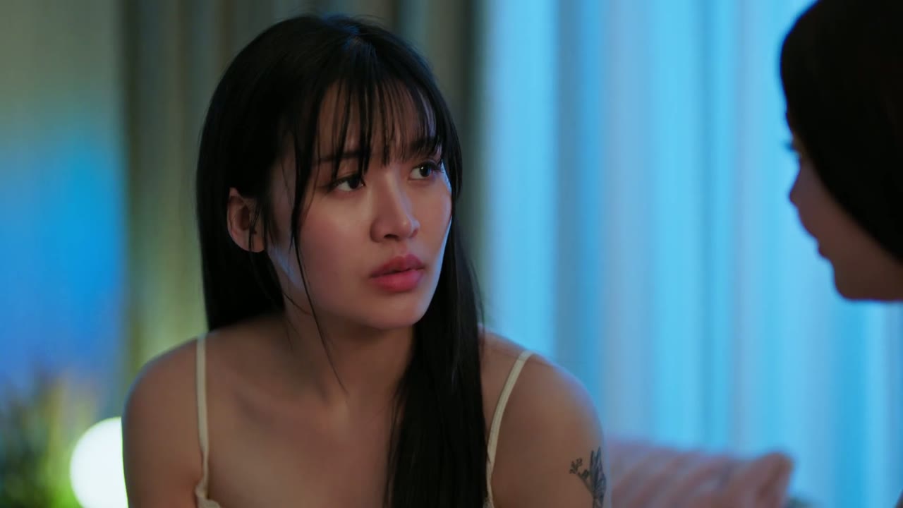 Bạn Gái Người Máy tập 2 cảnh 3