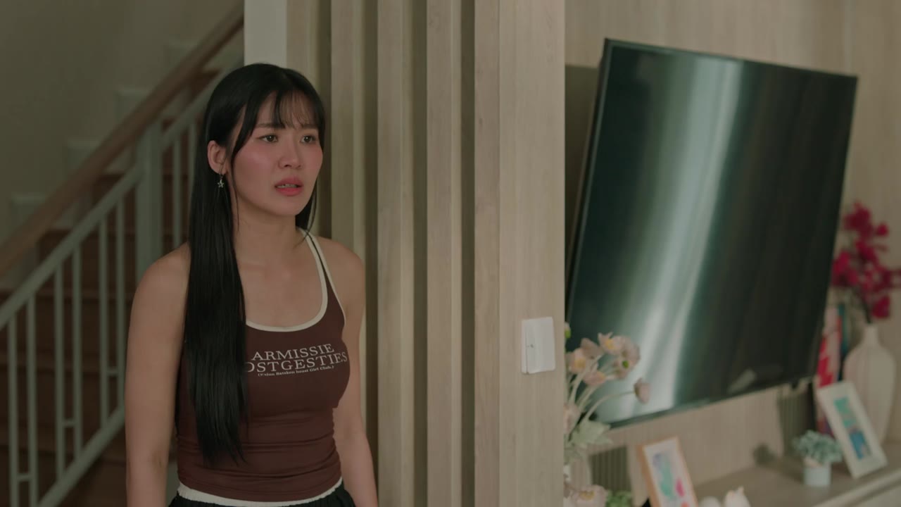 Bạn Gái Người Máy - cảnh 3