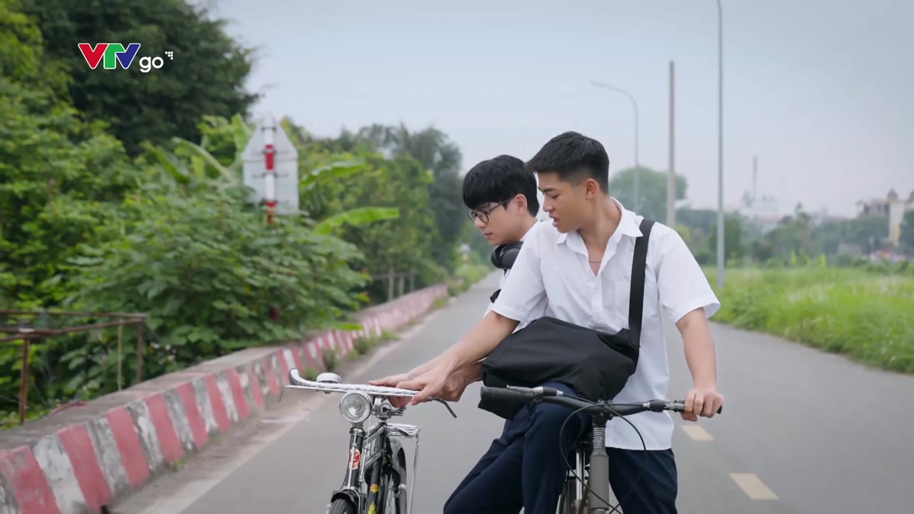 Phía Bên Kia Thành Phố tập 1