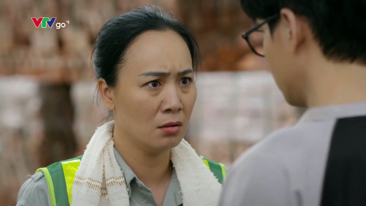 Phía Bên Kia Thành Phố tập 2 cảnh 2
