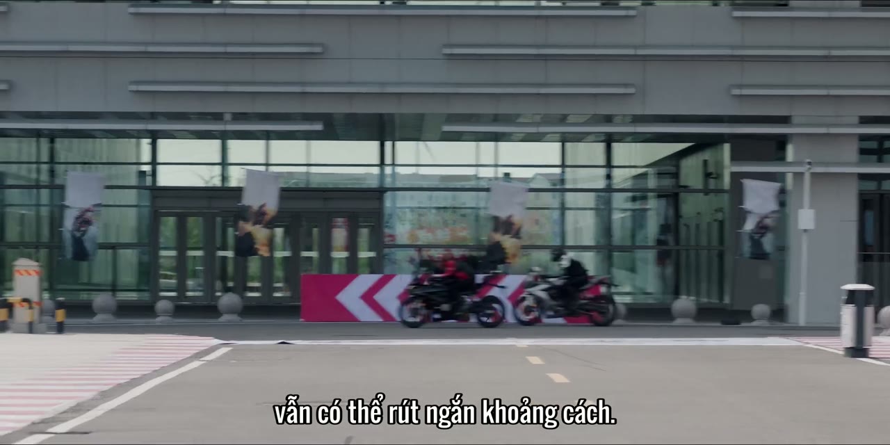 Mùa Hè Nồng Nhiệt tập 5 cảnh 2
