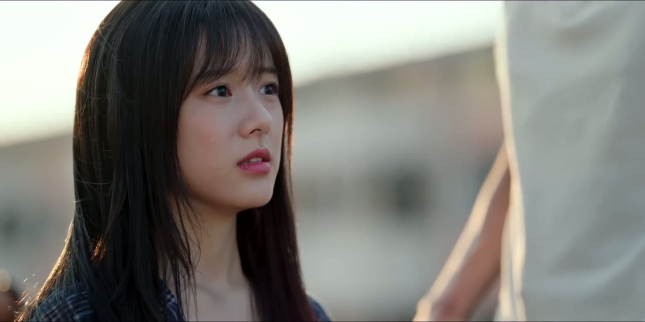 Mùa Hè Nồng Nhiệt tập 12 cảnh 2