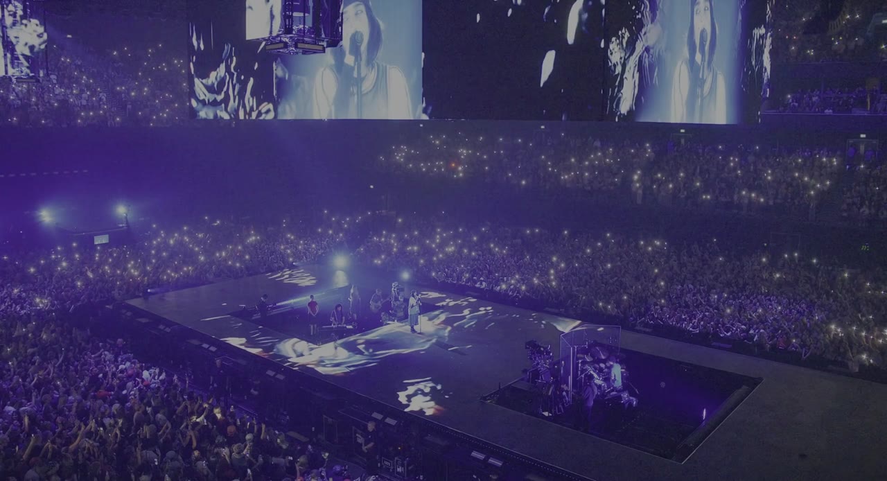 Billie Eilish – Hit Me Hard and Soft: The Tour (Live in 3D) - cảnh 1