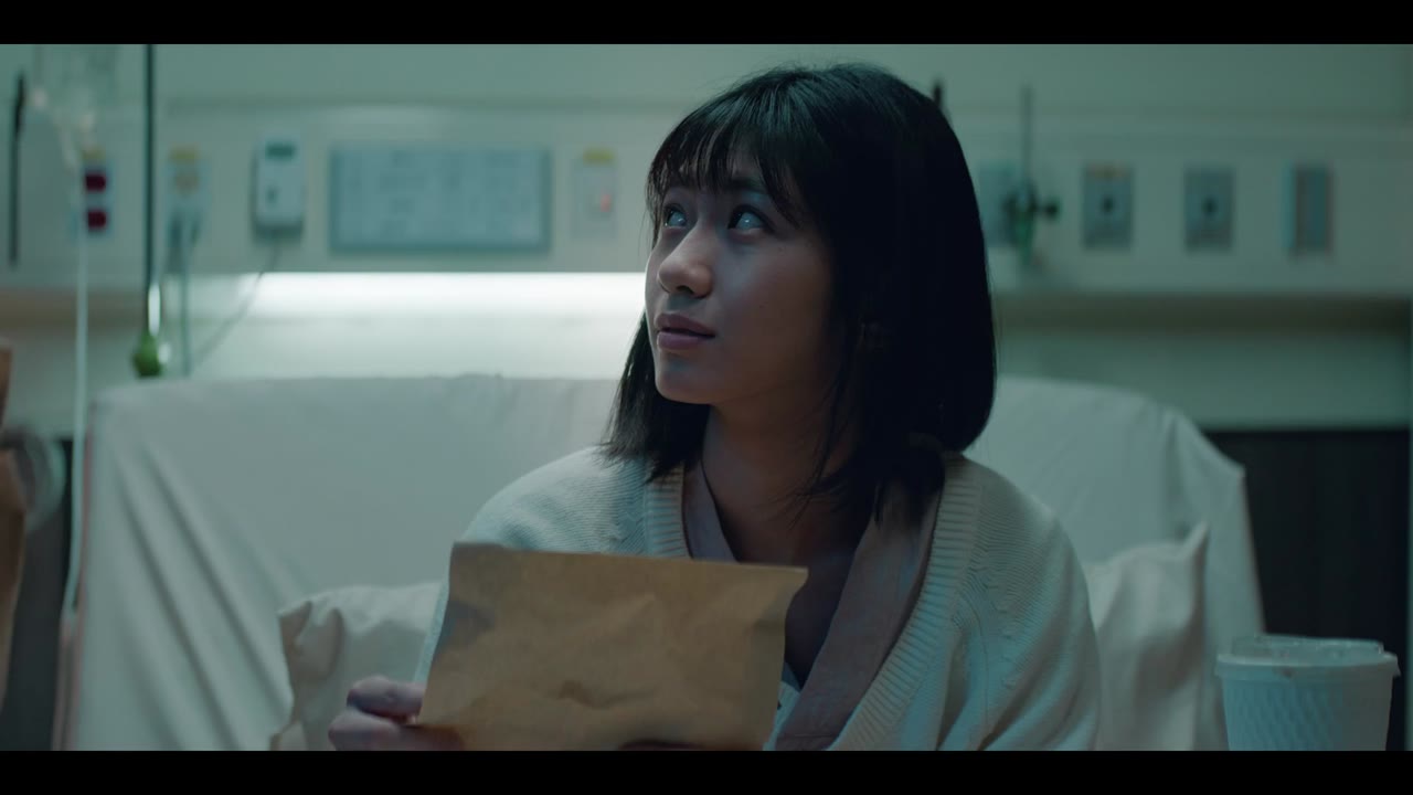 Môi Giới Nhà Ma - cảnh 3