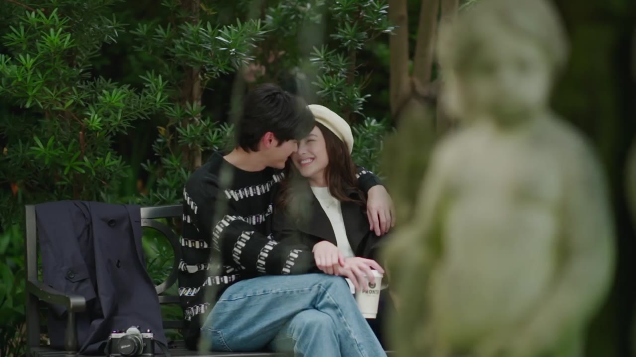 Dhevaprom: Poncheewan tập 3 cảnh 2