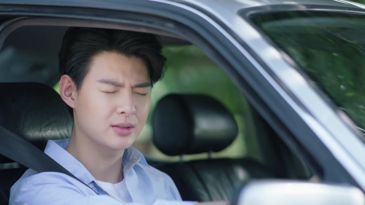 Dhevaprom: Poncheewan tập 8