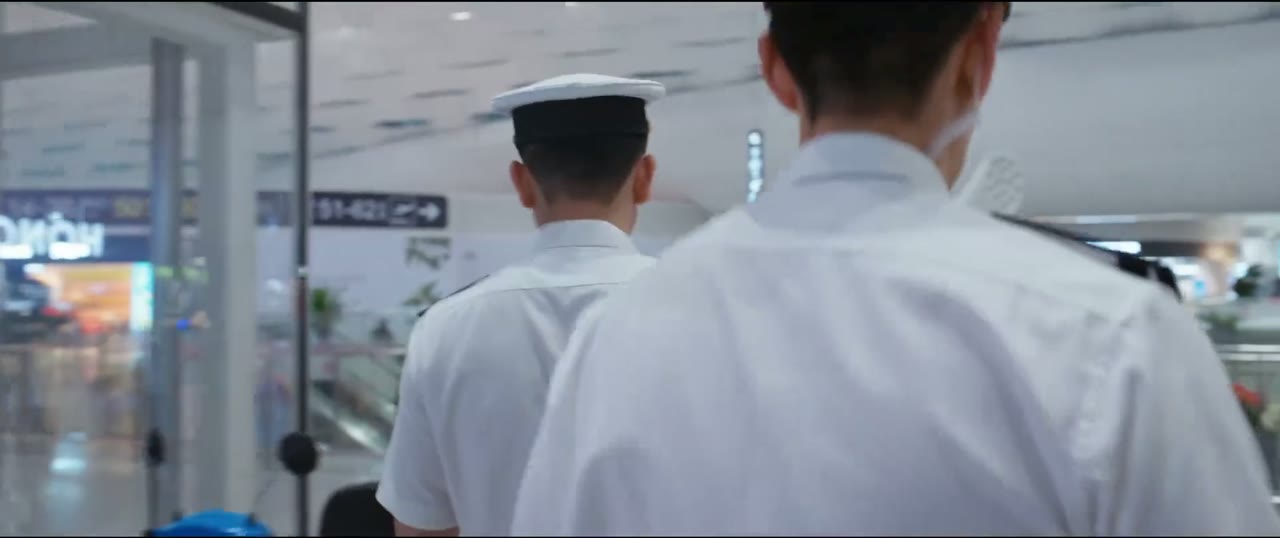 Tuyến Đầu Hải Quan tập 3 cảnh 2