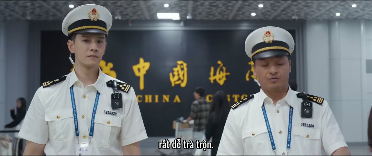 Tuyến Đầu Hải Quan tập 4 cảnh 2