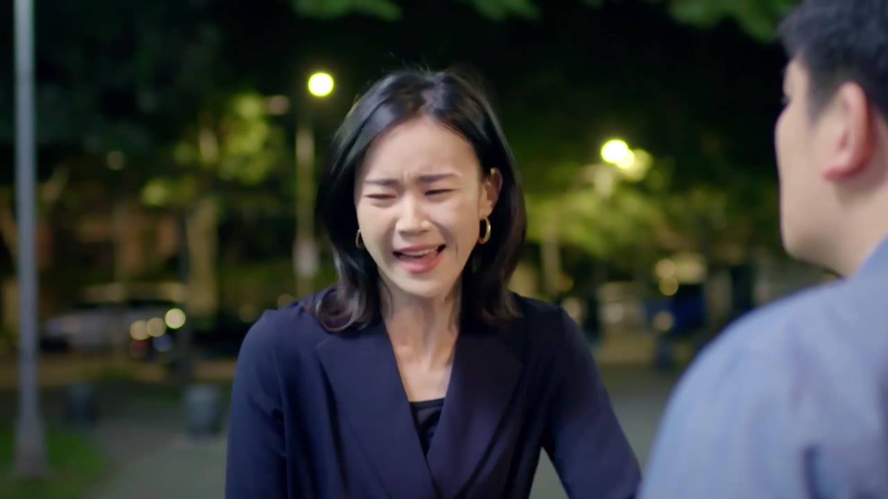 Cá Mập Cũng Biết Yêu tập 4 cảnh 2