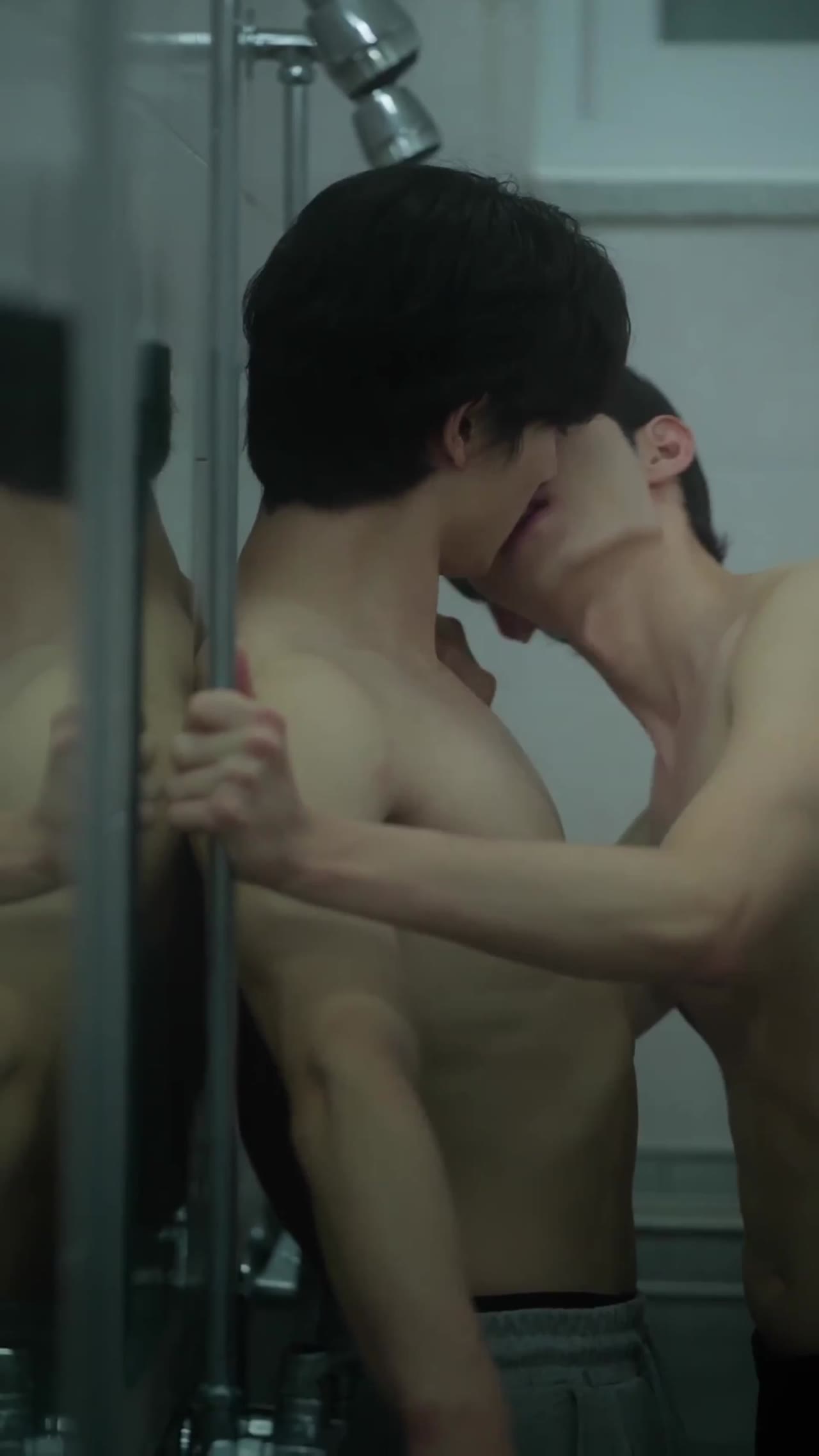 Mê Tình Màu Xanh tập 2