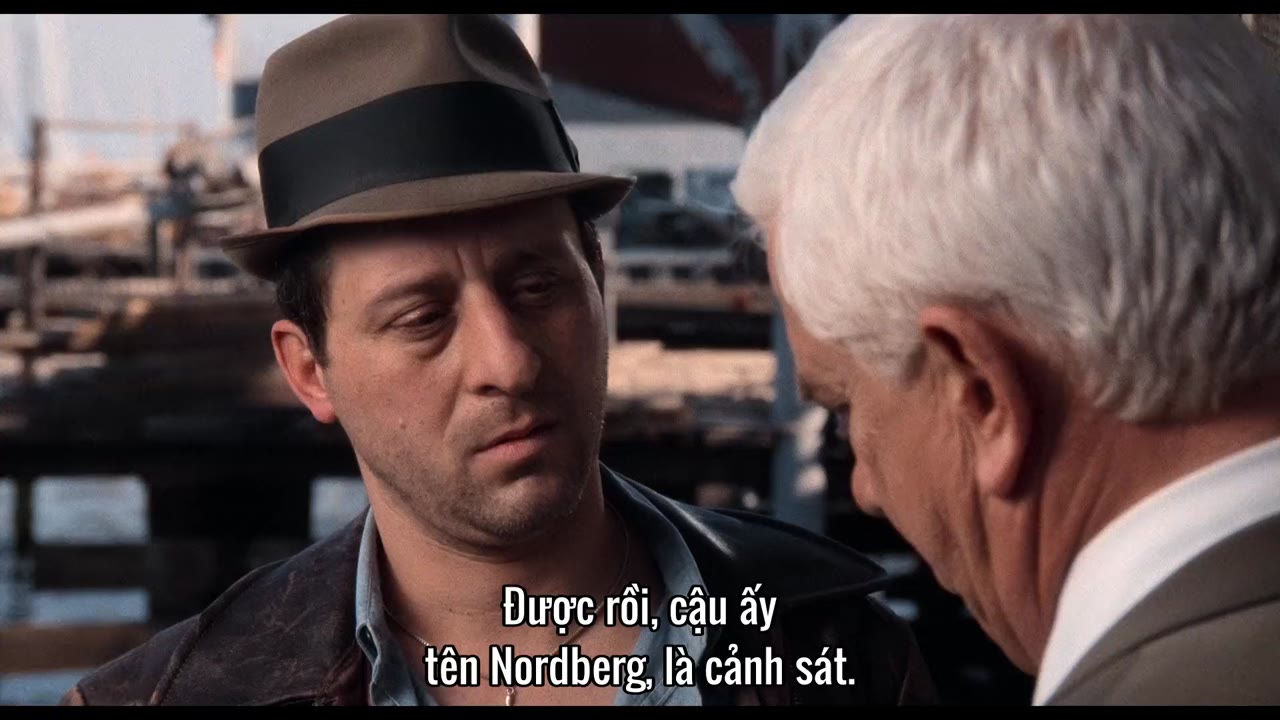 The Naked Gun: From the Files of Police Squad! tập 1