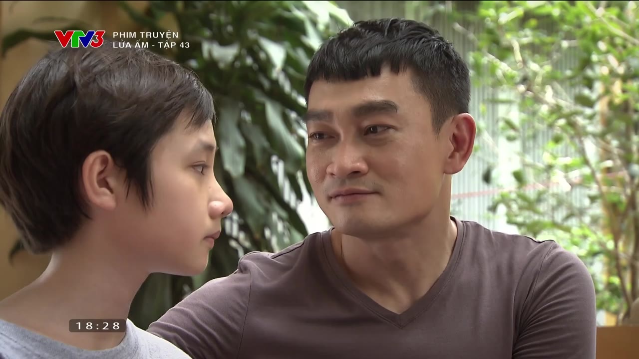 Lửa Ấm tập 43 cảnh 3