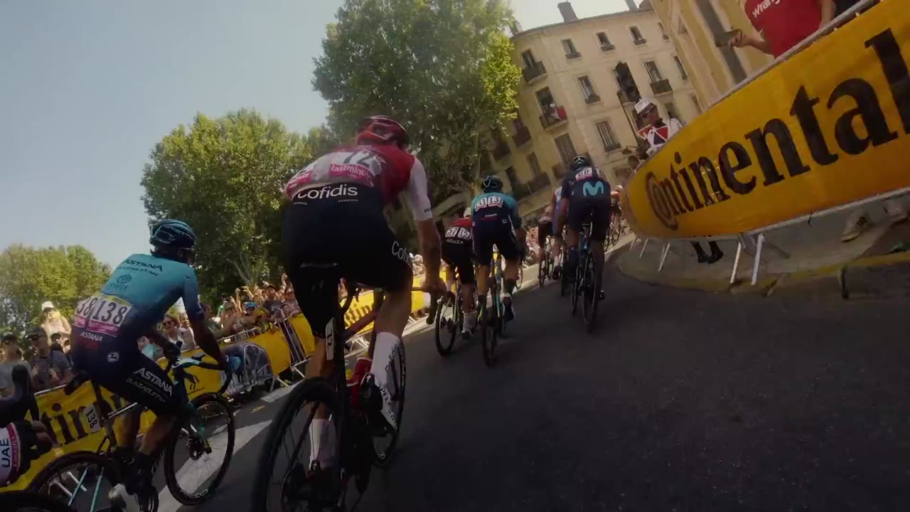 Tour de France: Trên từng dặm đường tập 6 cảnh 3