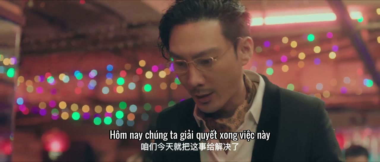 Năm Tháng Rực Lửa tập 20 cảnh 2