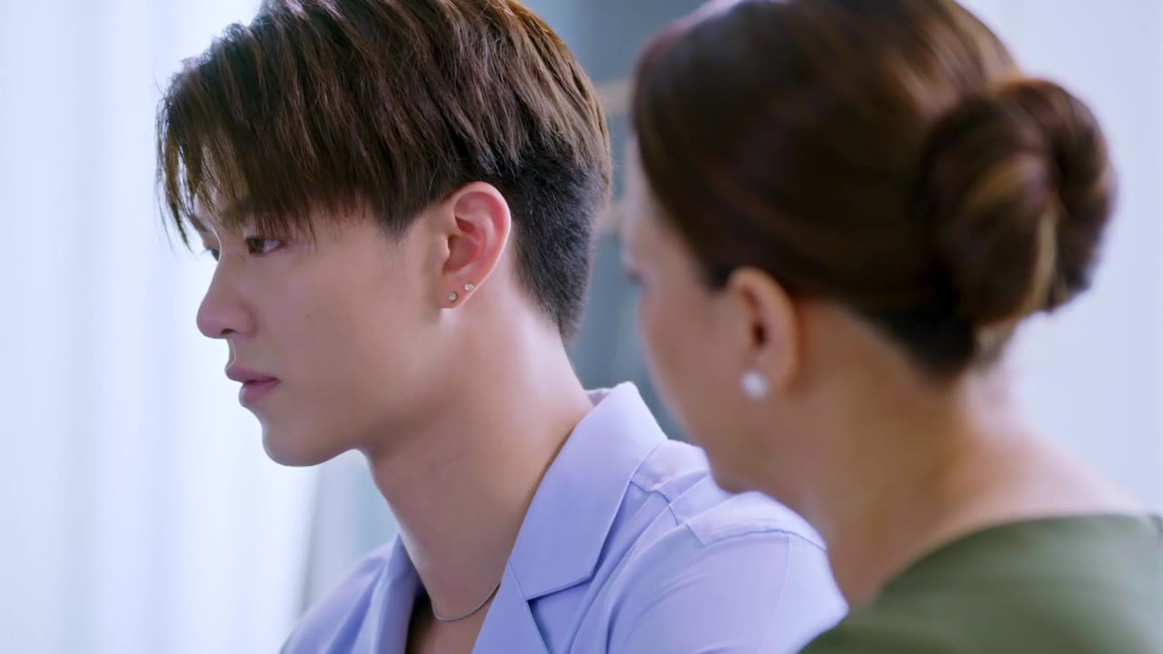 Khi Mặt Trời Lặn Cũng Là Lúc Các Vì Sao Xuất Hiện tập 18 cảnh 3