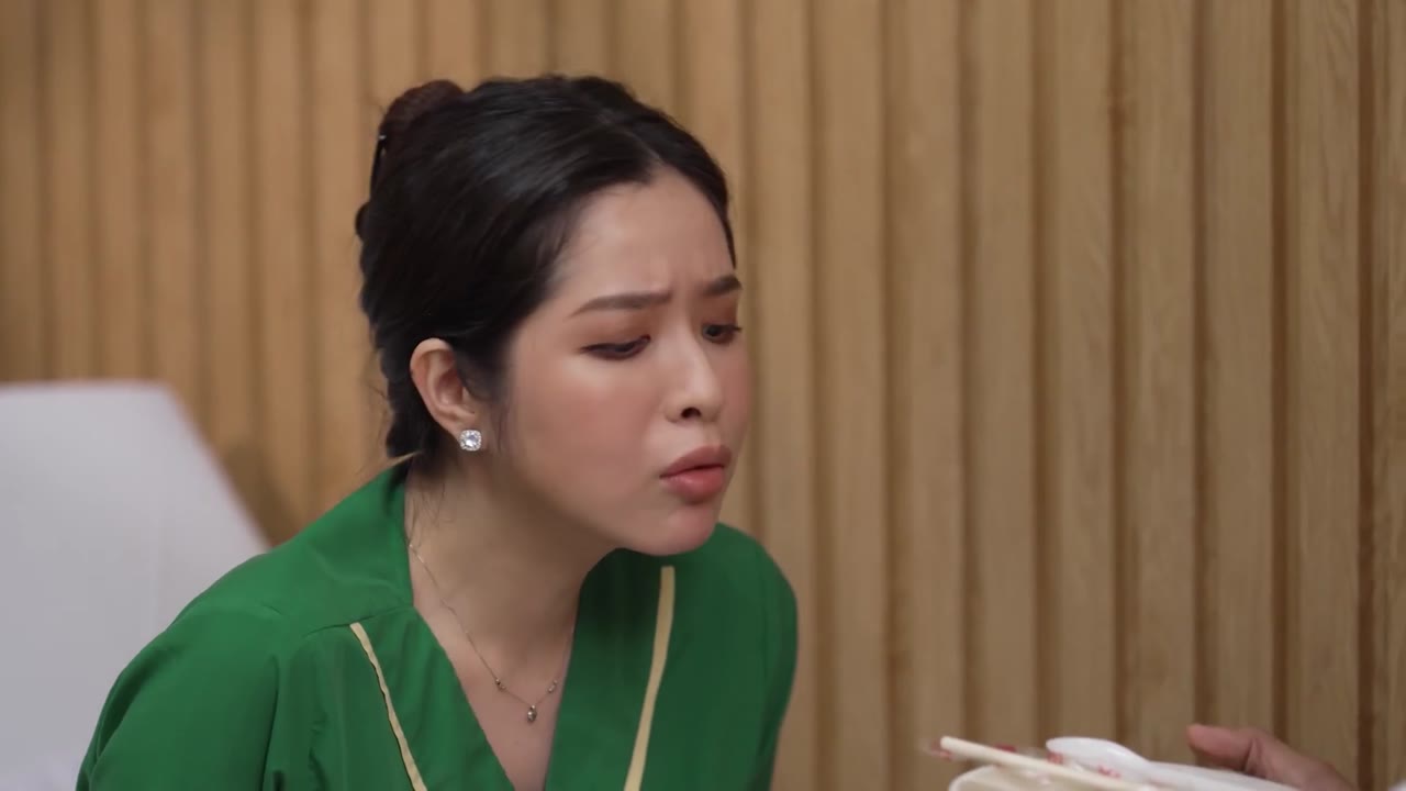 Ba Đời Nữ Tướng tập 14 cảnh 2
