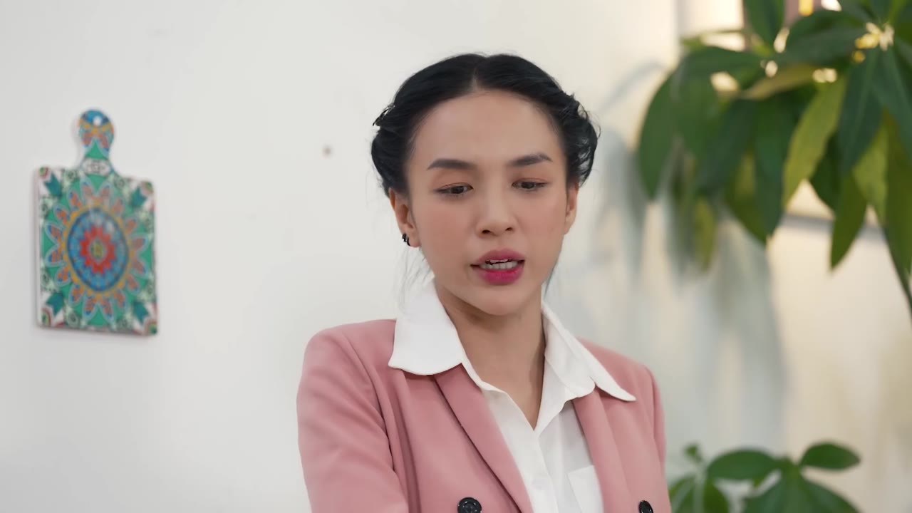Ba Đời Nữ Tướng tập 42 cảnh 2