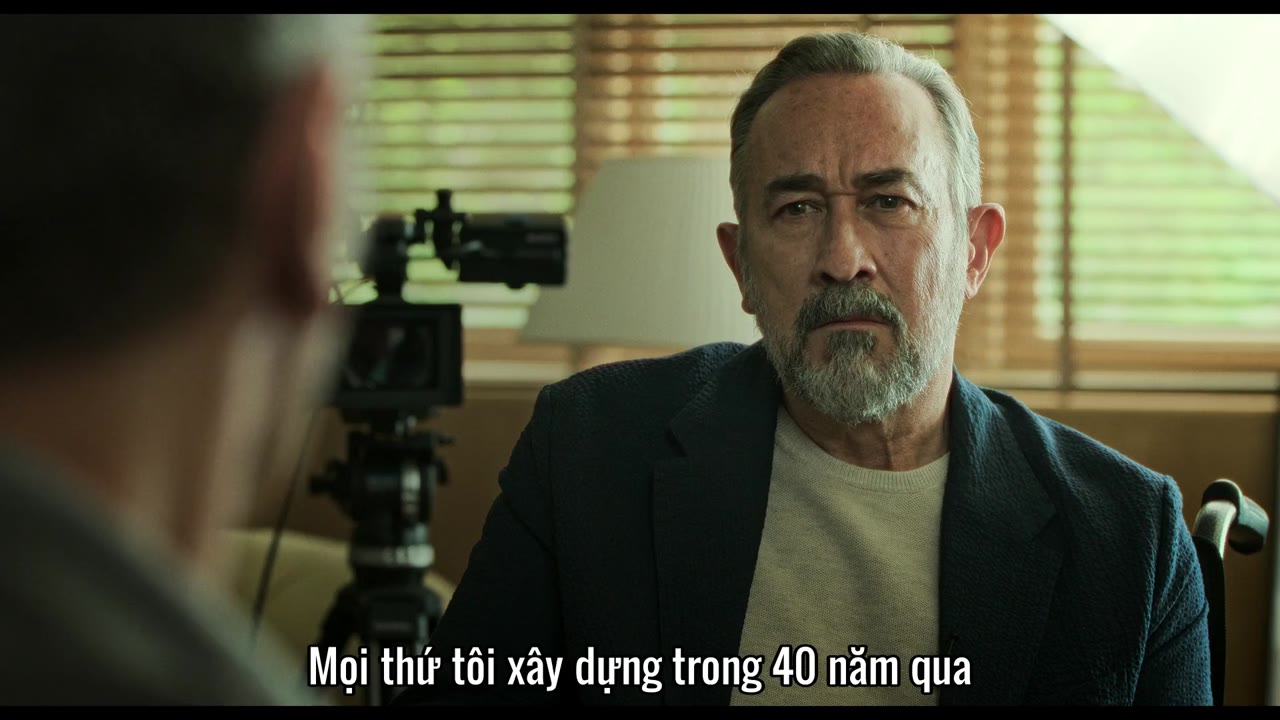 Di Sản Mục Nát tập 1 cảnh 2