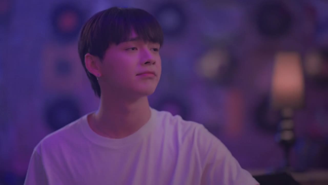 Tiên Tri Tình Yêu - cảnh 1