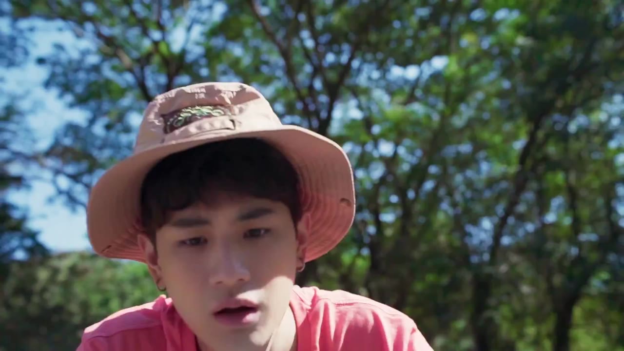Mùa Lạc Trong Rừng tập 2 cảnh 2