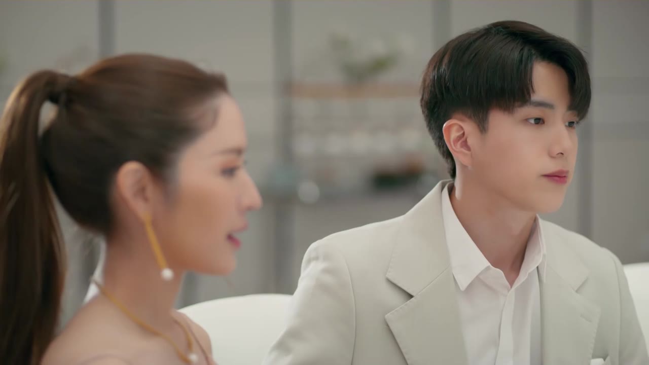Chị Đẹp Mua Cơm Ngon Cho Tôi tập 9 cảnh 3