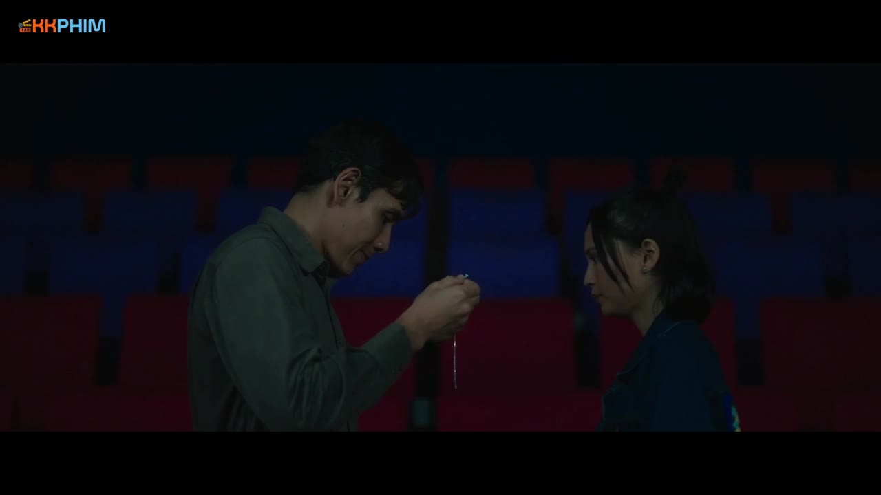 Tình Yêu Không Giống Trong Phim Hàn - cảnh 2