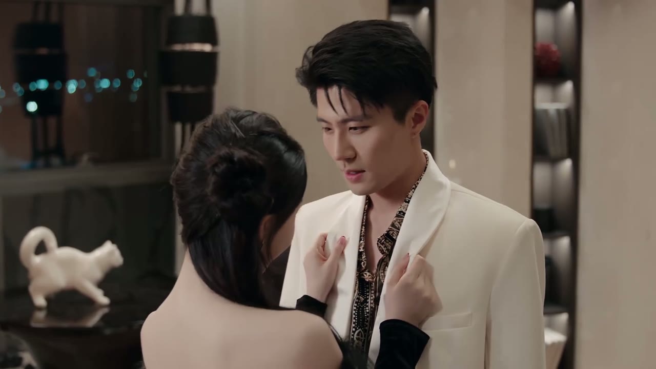 Phi Thăng Giữa Ban Ngày tập 18 cảnh 3