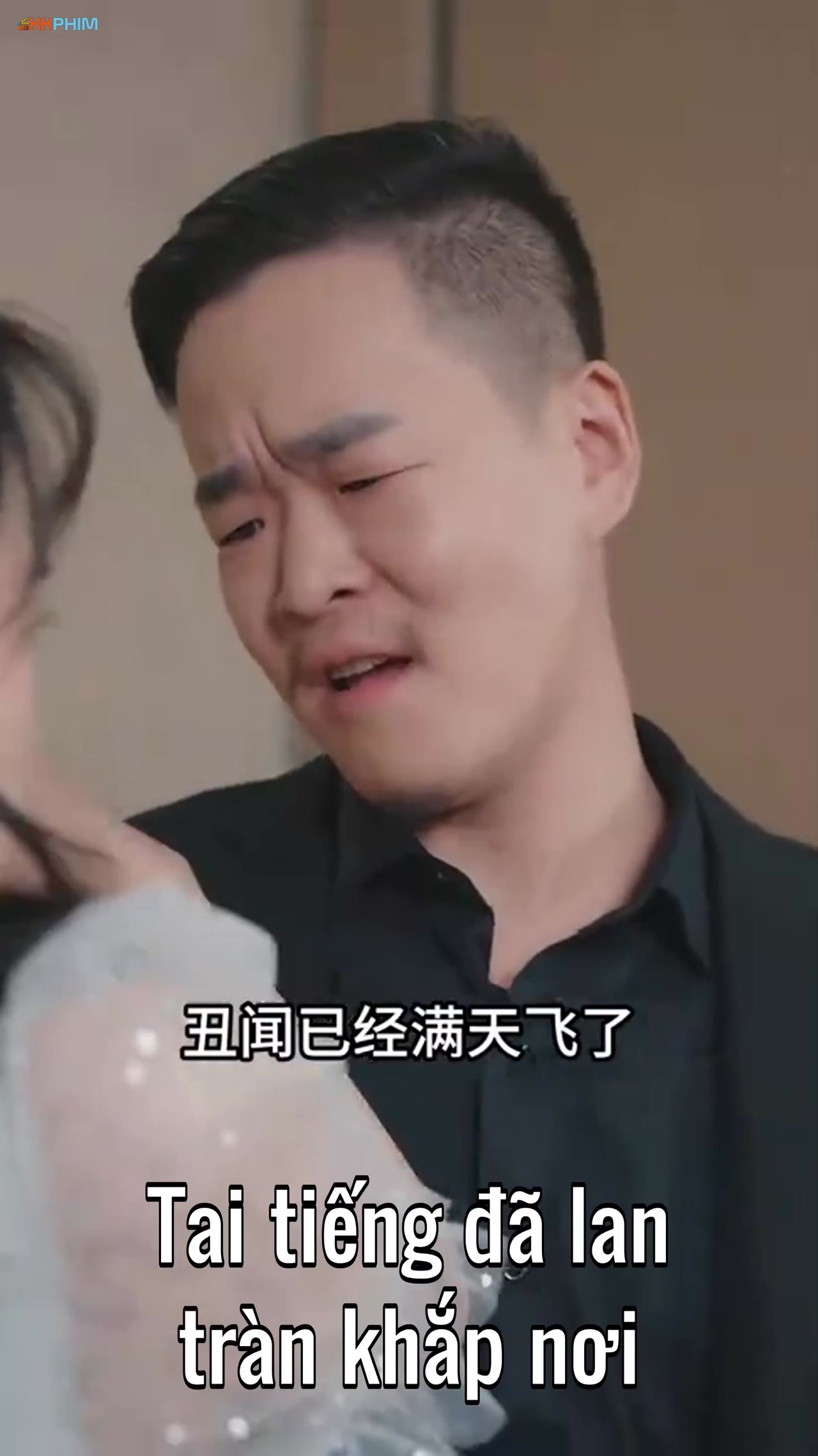 Vô Tình Nhặt Được Tổng Tài Siêu Giàu Làm Chồng tập 11 cảnh 2