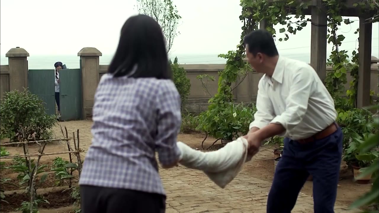 Romance of Our Parents tập 27 cảnh 3
