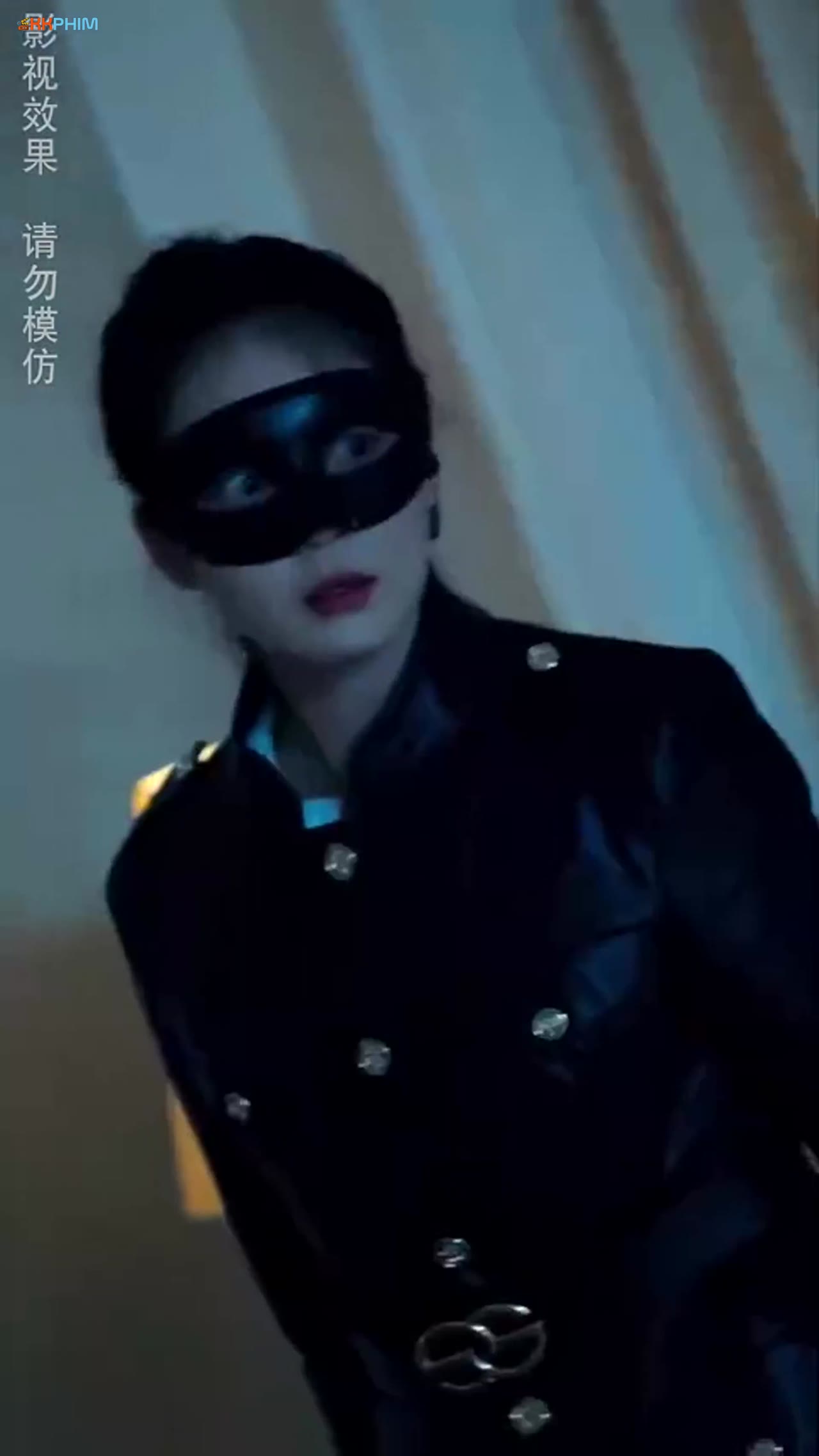 Thiên Kim Hai Mặt - cảnh 2