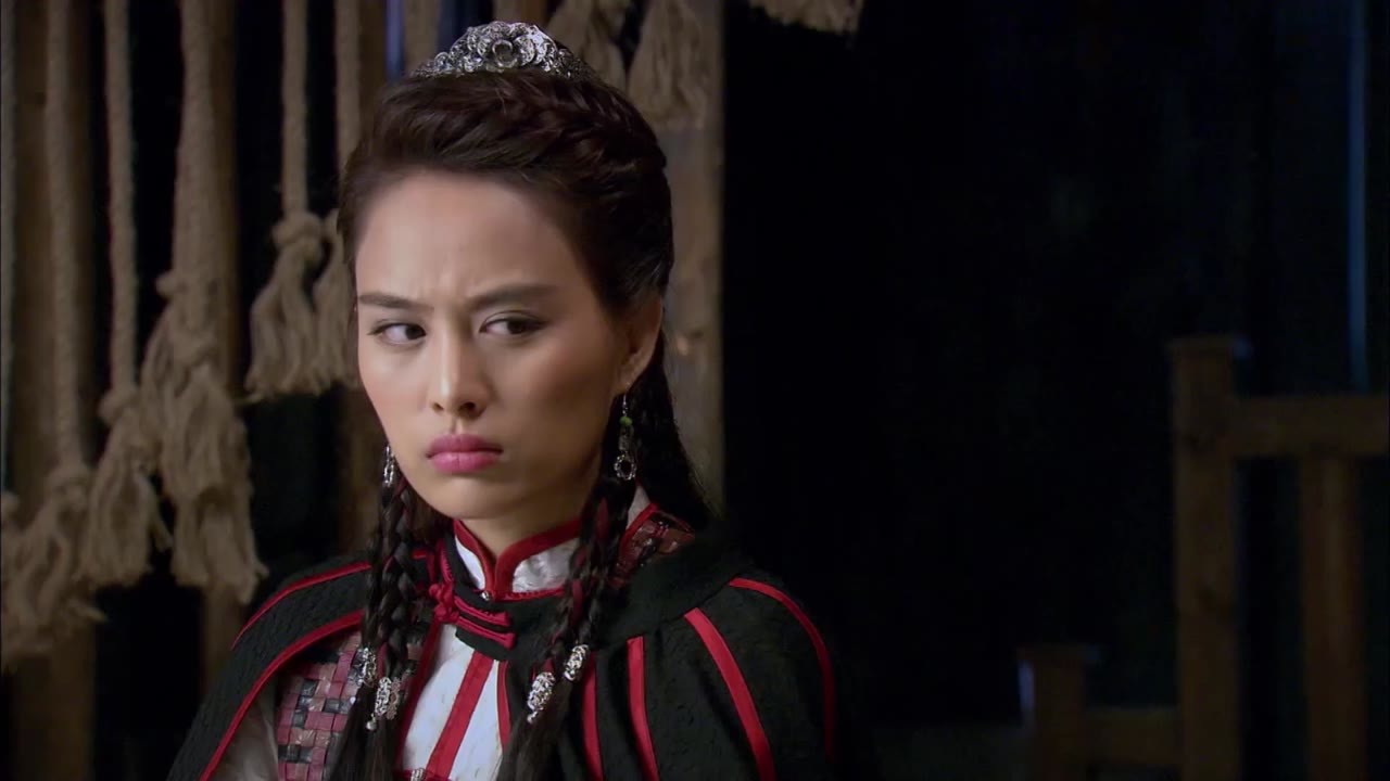 Hoa Hồng Lửa tập 8 cảnh 3