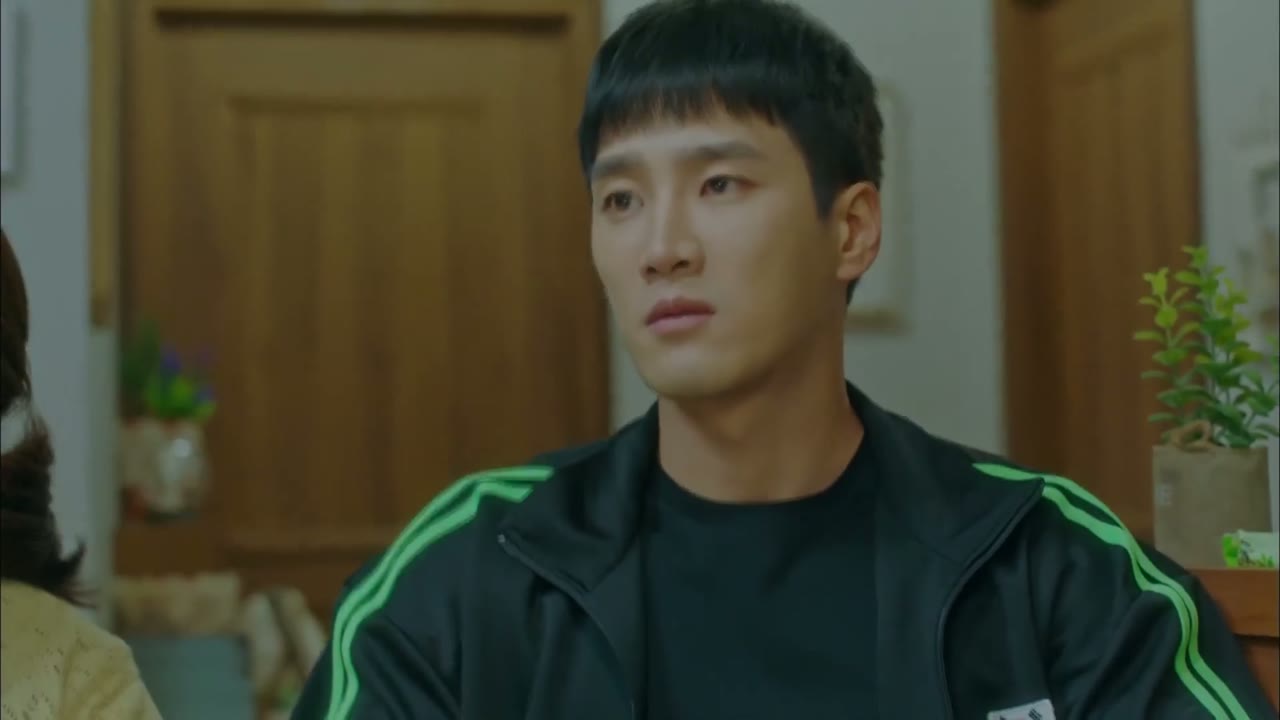 Bí Mật Nàng Fangirl tập 2 cảnh 2