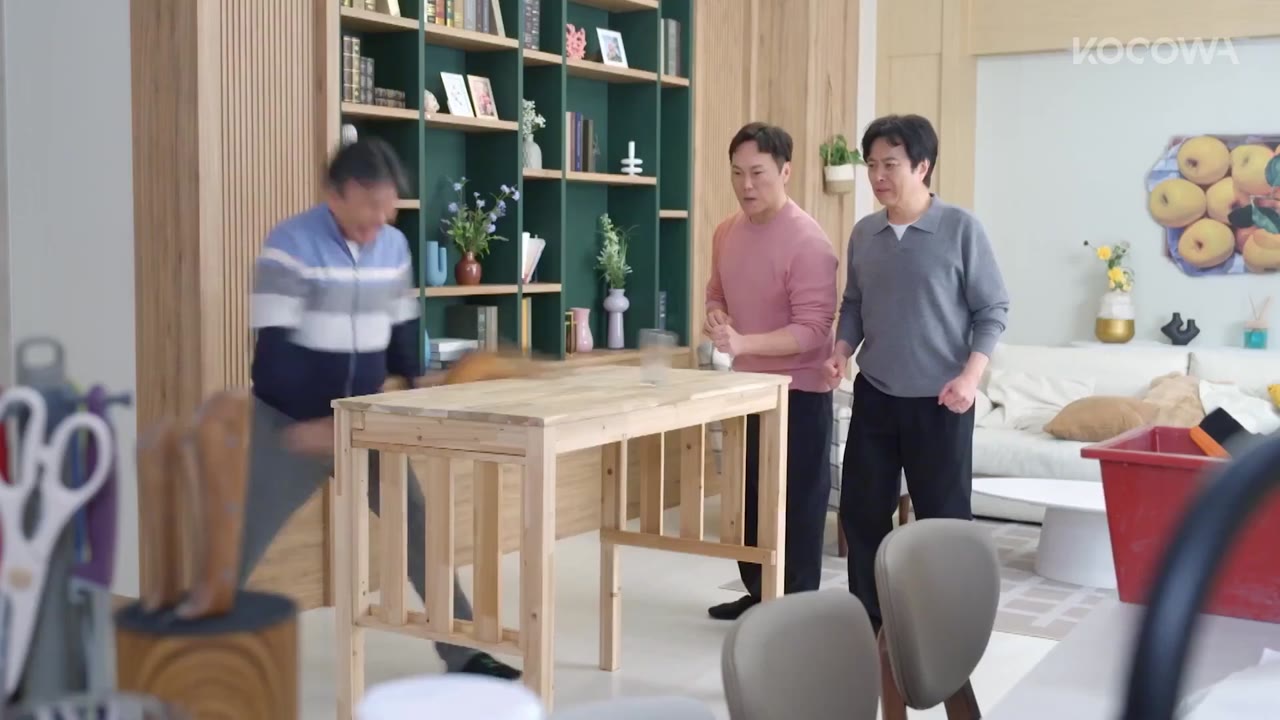 Vương Quốc Của Những Kẻ Phản Diện tập 10