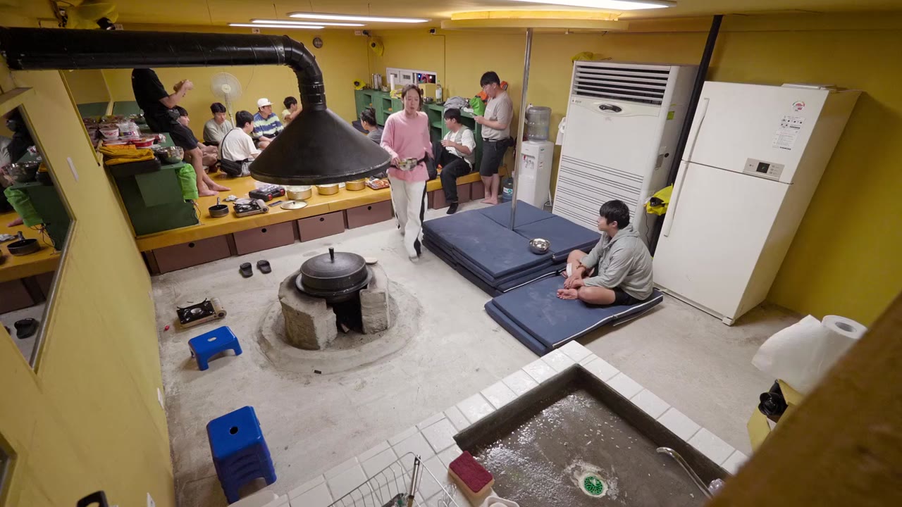 Kian's Bizarre B&B tập 4 cảnh 3