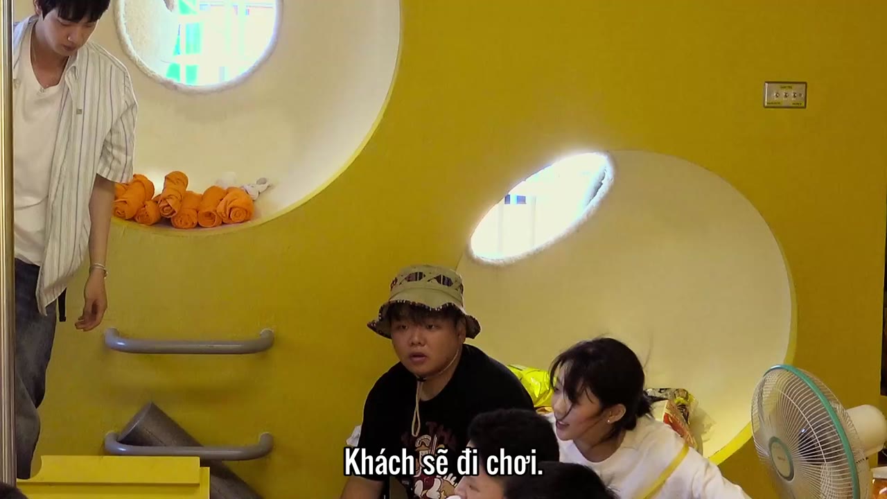 Kian's Bizarre B&B tập 9