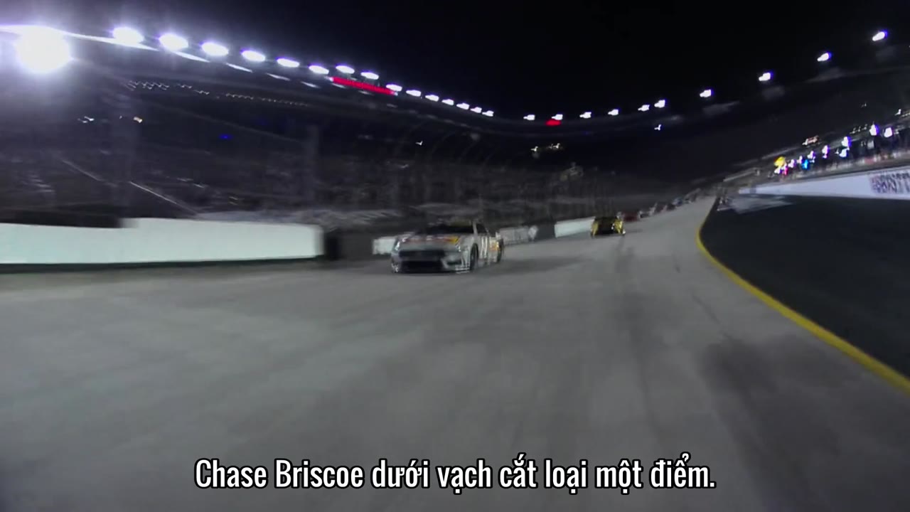 NASCAR: Hết tốc lực tập 2 cảnh 3