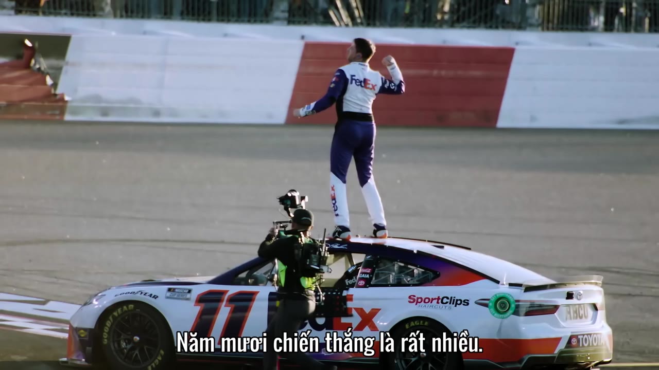 NASCAR: Hết Tốc Lực (Phần 1) tập 1