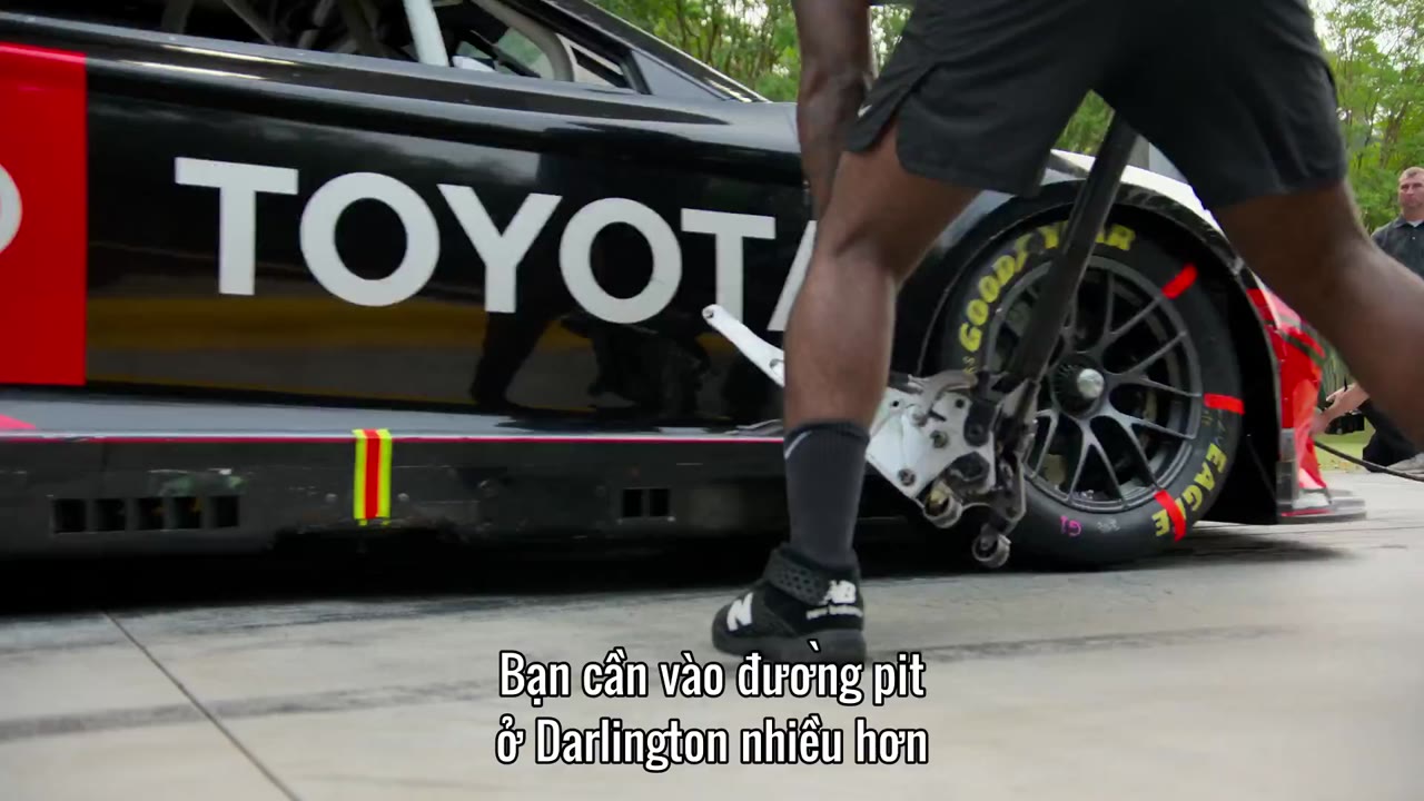 NASCAR: Hết Tốc Lực (Phần 1) tập 2