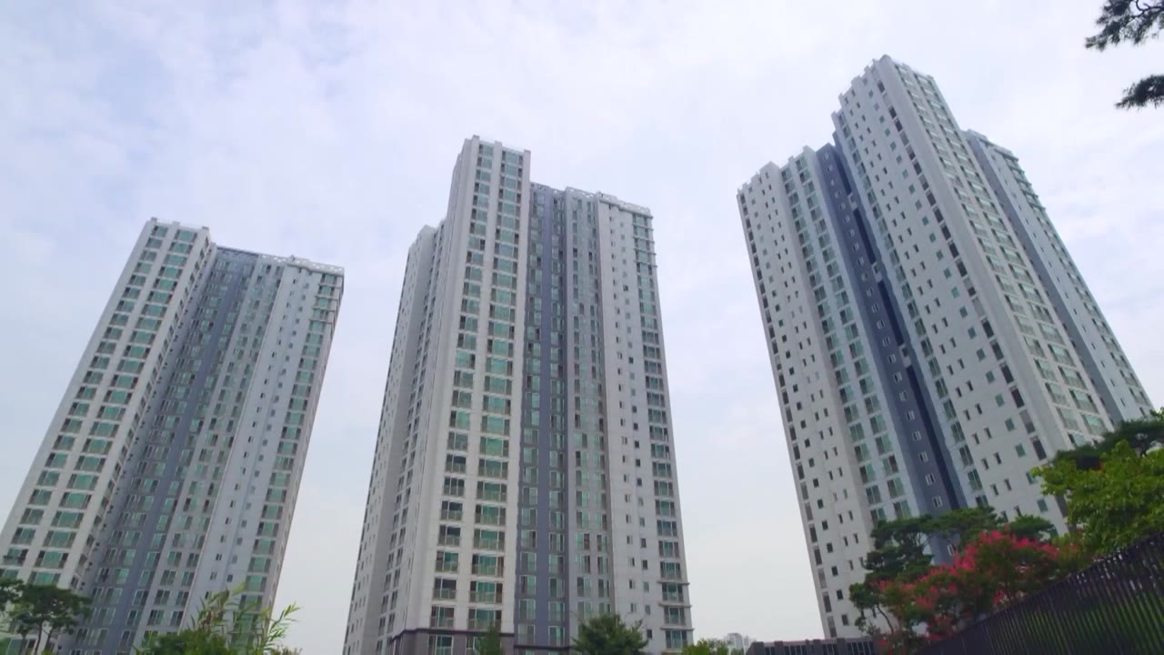 Người Vợ Tuyệt Vời tập 68 cảnh 2