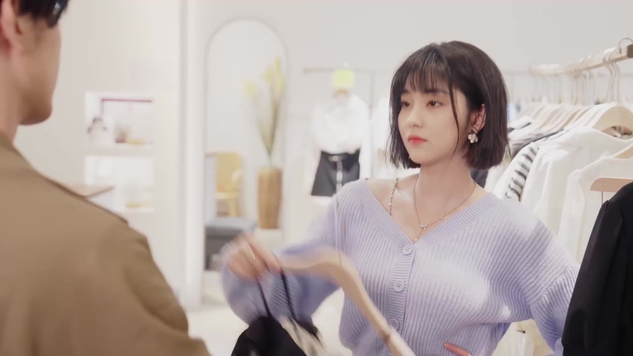 Hôm Nay Cô Ấy Có Chút Kỳ Lạ tập 2 cảnh 3
