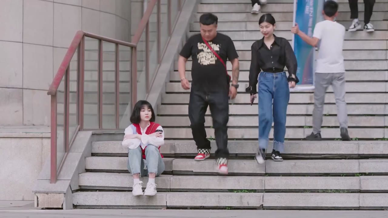 Hôm Nay Cô Ấy Có Chút Kỳ Lạ tập 11