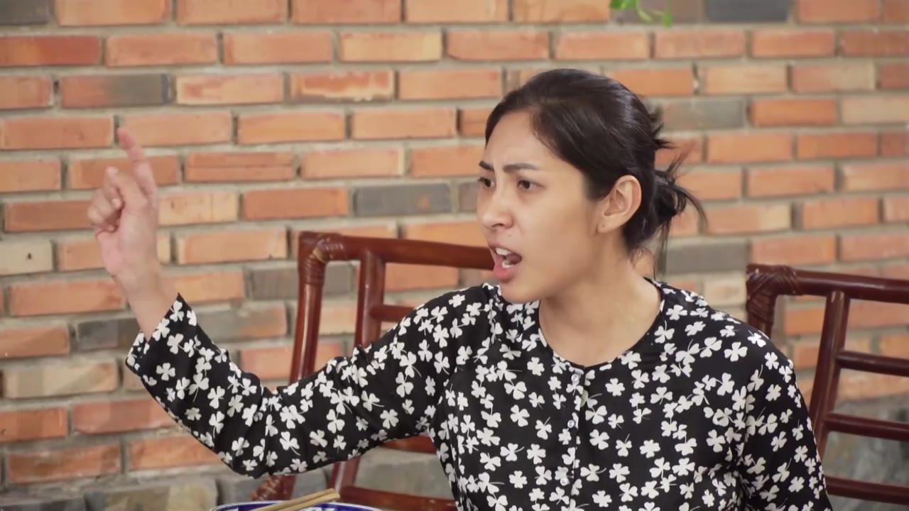 Ngược Dòng Sóng Bạc (Phần 2) tập 8 cảnh 2