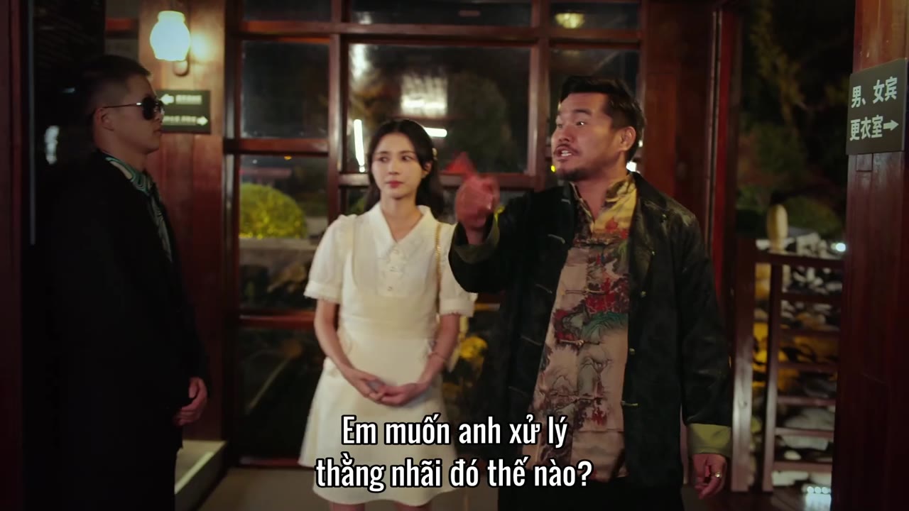 Tiên Đế Trở Về Làm Con Rể tập 4