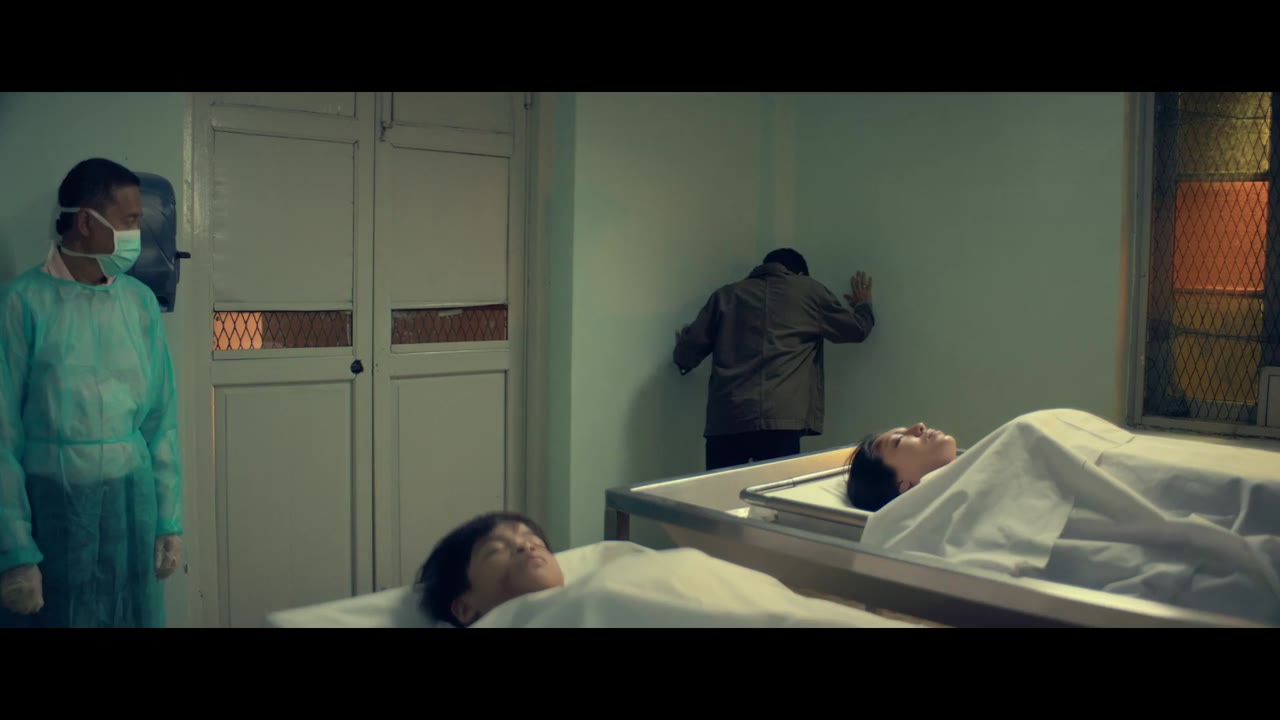 Reversi: Trở Lại tập 1 cảnh 2