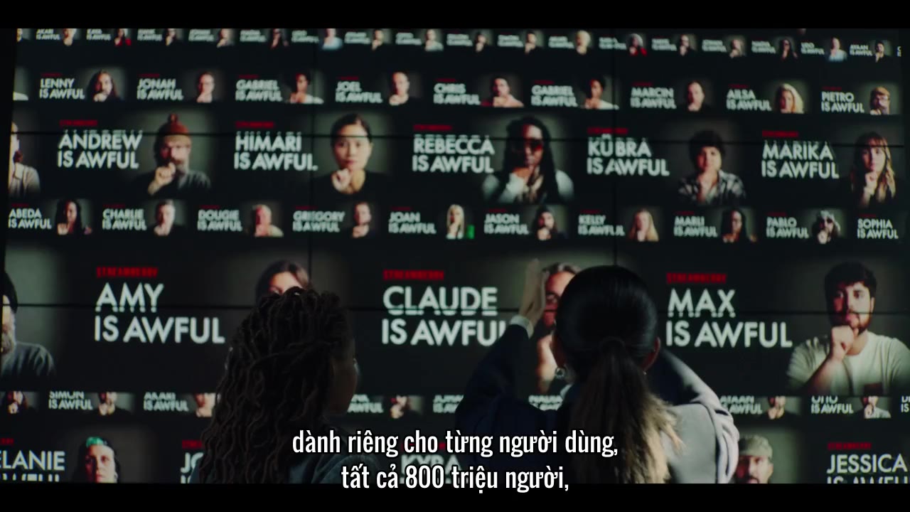 Gương Đen (Phần 6) tập 1 cảnh 3