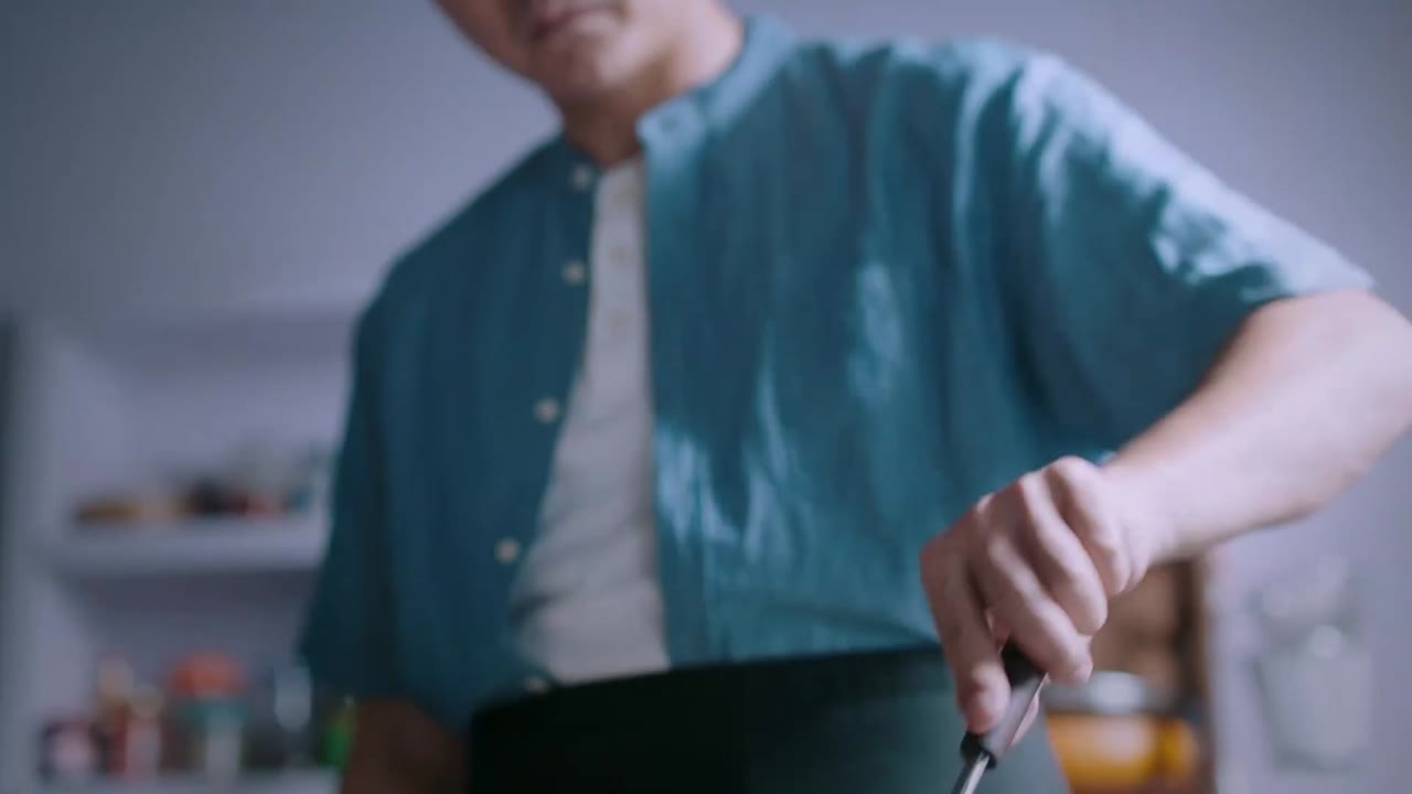 Lấy Danh Nghĩa Người Nhà tập 4 cảnh 3