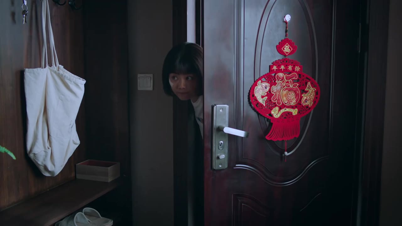 Lấy Danh Nghĩa Người Nhà tập 10